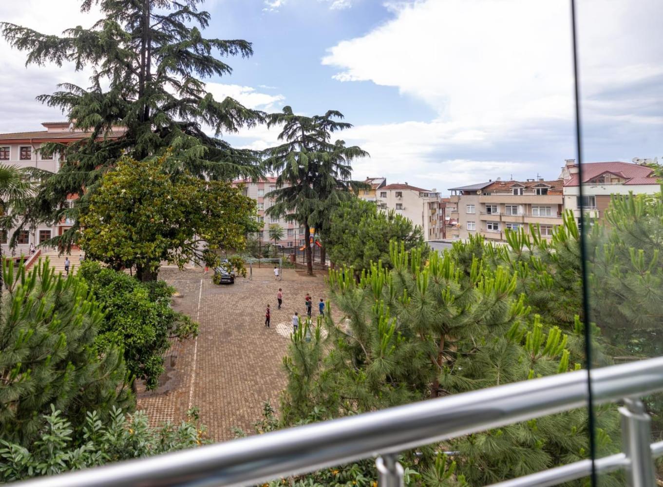 Loya Apartment